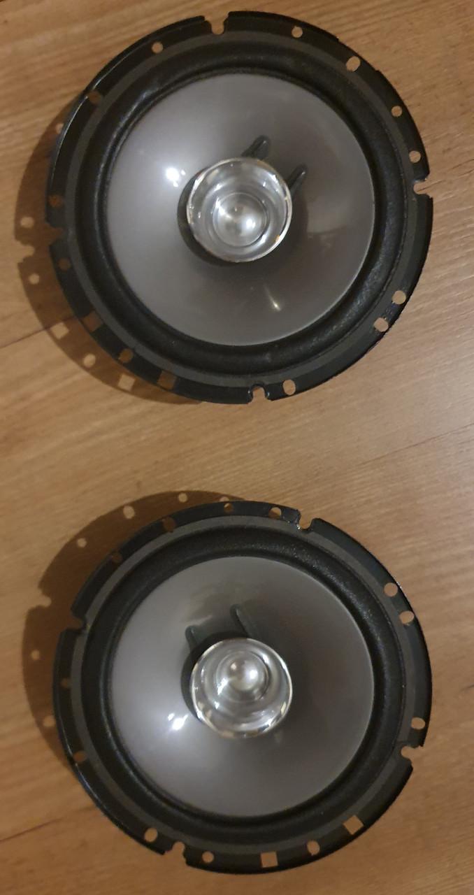 Mooie Pioneer boxen 230 W.....!!!