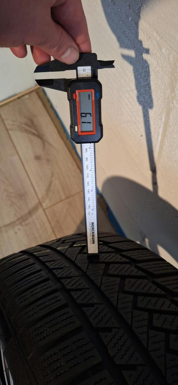 Originele Volvo R-Design 19" velgen XC60 XC40 + winterbanden