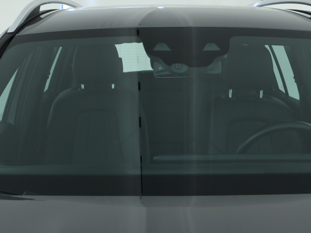 Mercedes-Benz Glb 180 business solution luxury | trekhaak | sfeerverlichtin