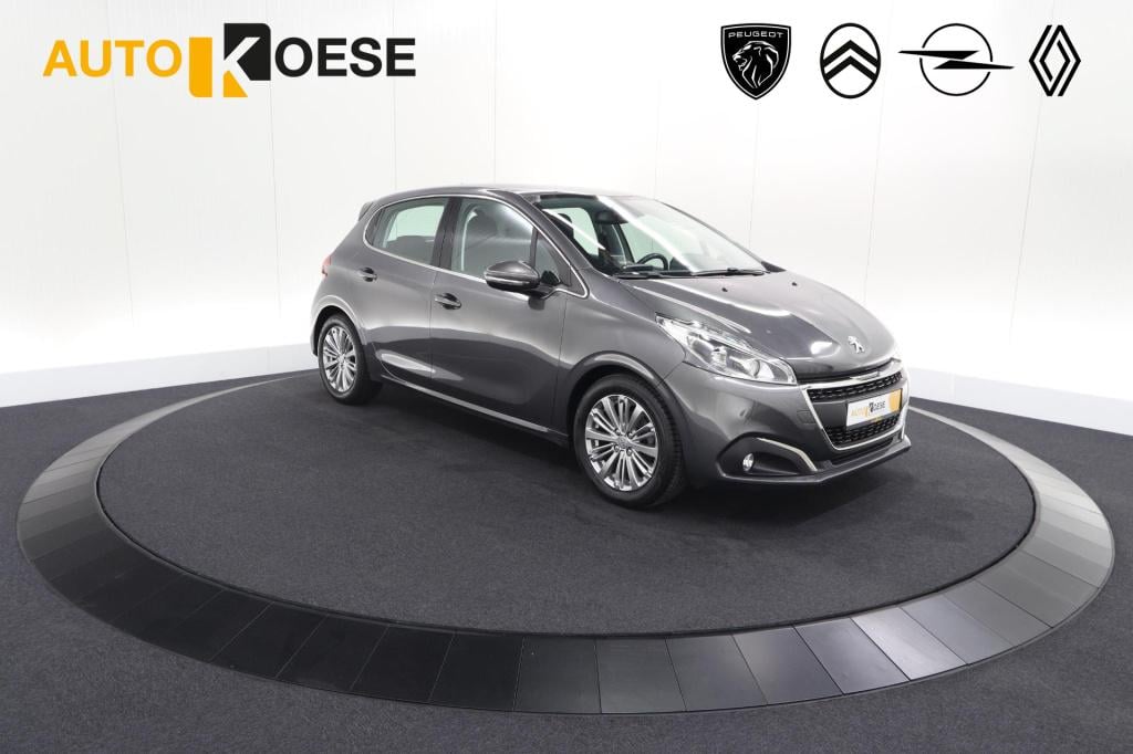 Peugeot 208 puretech 82 blue lease allure | parkeersensoren | climate contr