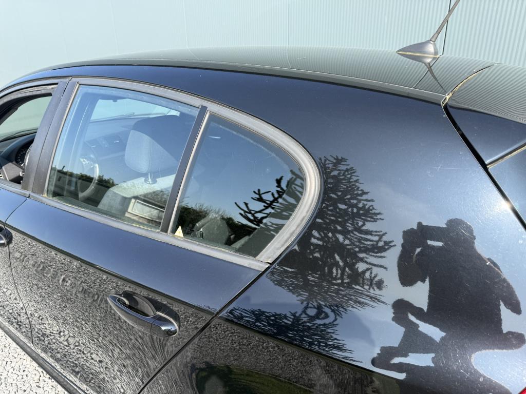 BMW 1 Serie 116i 115pk high executive 5-drs