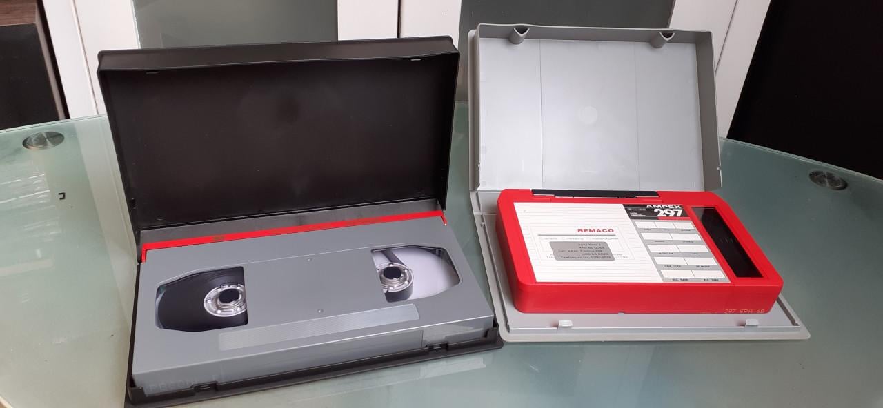 Video cassetes 2 x master broadcast 3M metal -ampex 297 SP