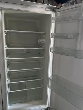 Siemens inbouw Koelkast 124x54 cm. Energieklasse A schoon en compleet