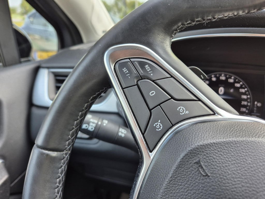 Renault Captur 1.3 tce 130 edc automaat edition one camera, trekhaak, bose®