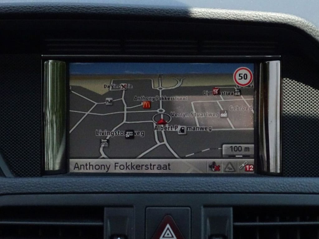 Mercedes-Benz E-Klasse coupé 200 cgi avantgarde amg pakket | harman/kardon 