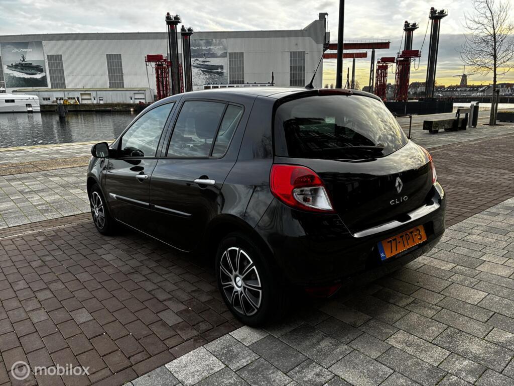 Renault Clio 1.2 Authentique Airco km140.558 Nap 5Deurs BJ2012