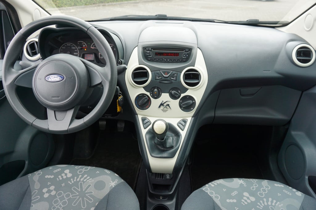 Ford KA 1.2 cool & sound start/stop airco / elektr. ramen / nap