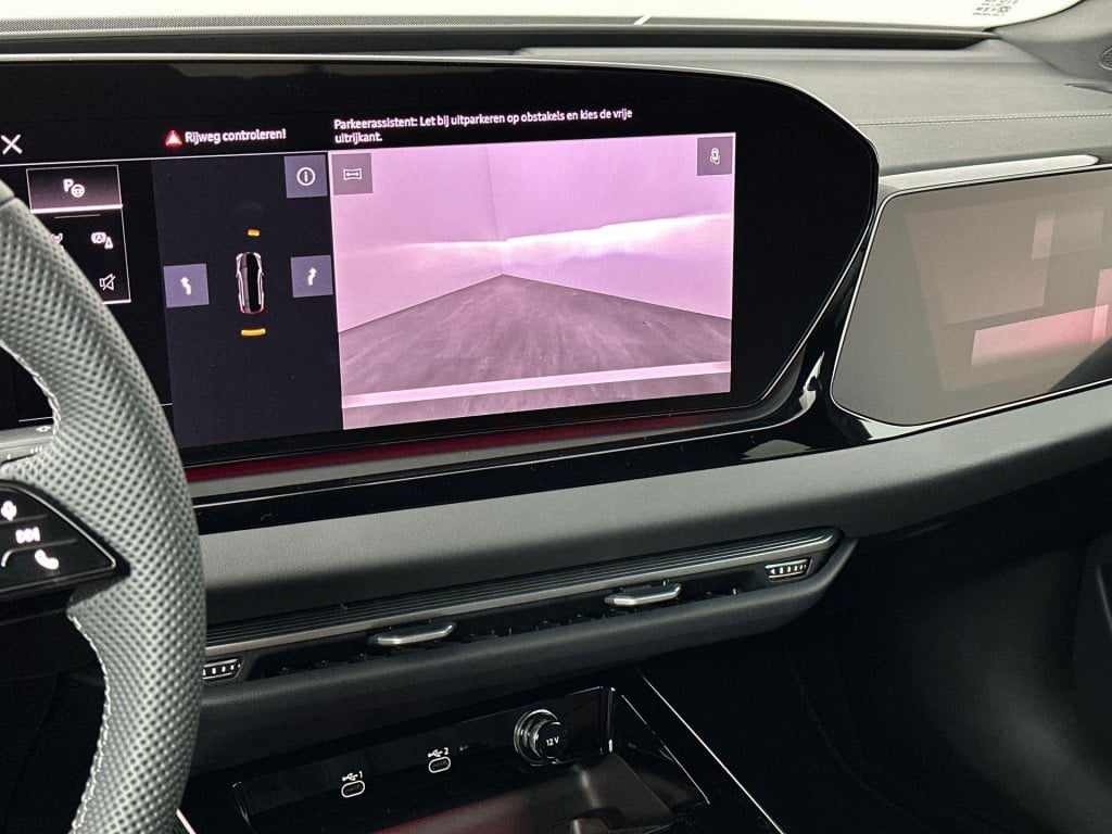 Audi A6 avant s edition 2.0 tfsi e 220 kw / 299 pk avant 7 versn
