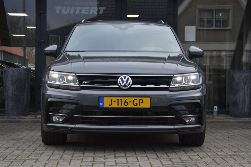Volkswagen Tiguan 1.5 tsi act r-line | trekhaak | nap | apple carplay | and
