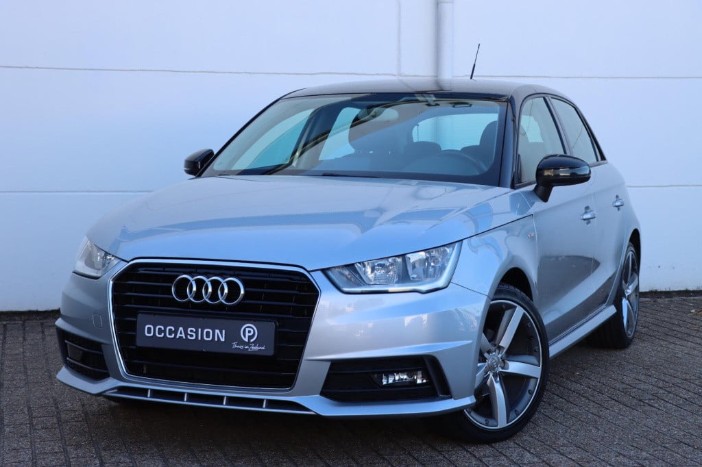 Audi A1 Sportback 1.0 tfsi adrenalin