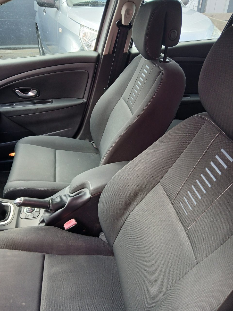Renault Megane 1.2 16V-2009-km.162345NAP-Airco-Navigatie-+opties-apk-2800,=