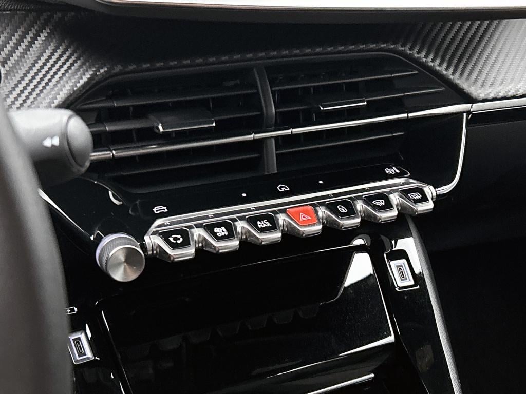 Peugeot 2008 1.2 hybrid 136 allure | rijklaar | 3d cockpit | keyless entry 