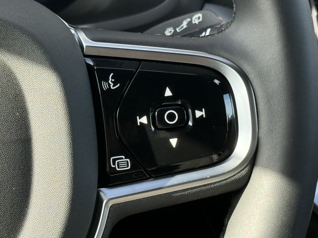 Volvo V60 t6 398pk recharge plus dark| adap.cruise| 360camera| trekaak