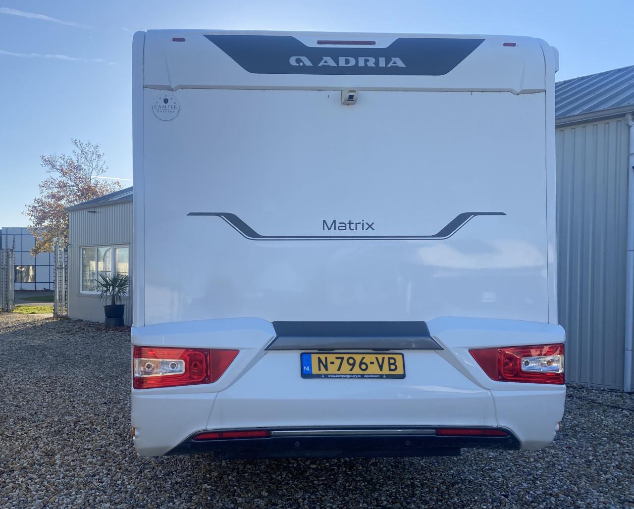 Adria Matrix  670DL  - Luxe gezinscamper vol comfort en vrijheid!