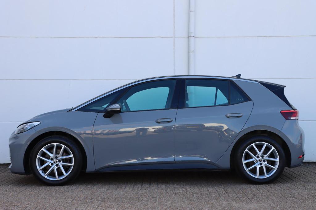 Volkswagen Id.3 pro 59 kwh 204pk | soh 95,9% |