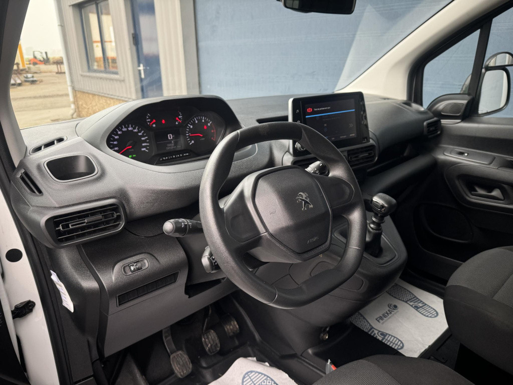 Peugeot Partner 1.5 bluehdi premium airco / cruise controle / navi / n.a.p 
