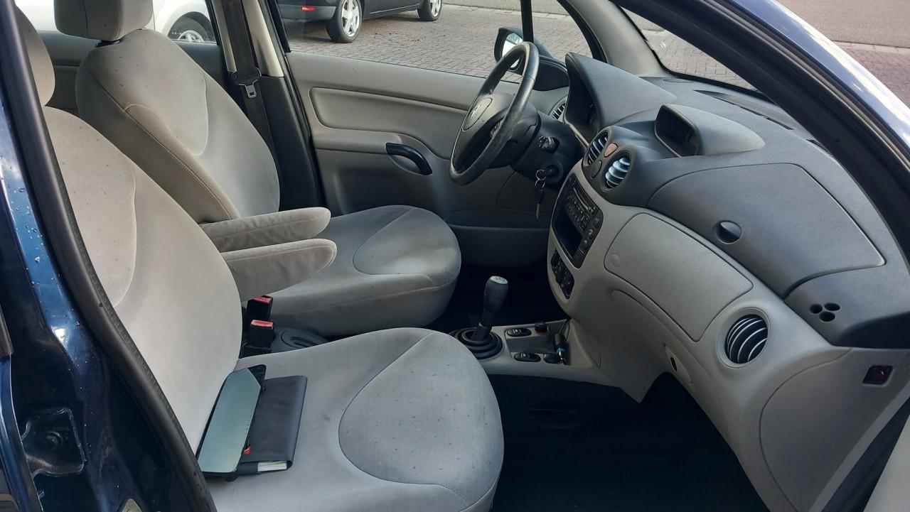 Citroen C3 1.4 i Ligne Ambiance 5drs bj:2002 airco cruis apk 2027