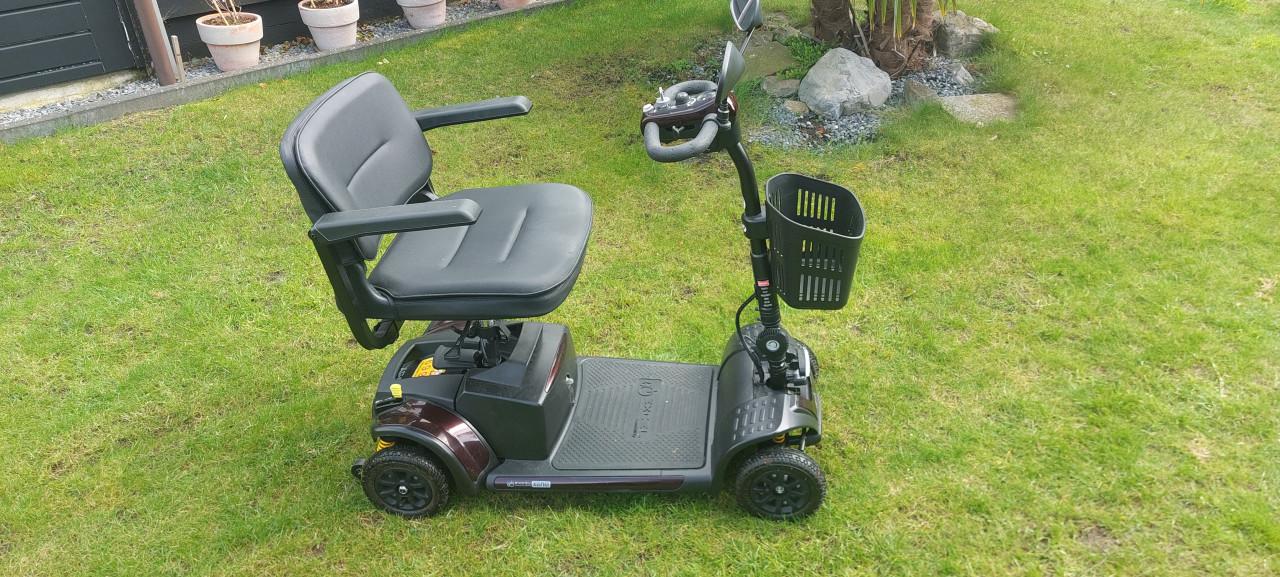 Scootmobiel Excel Xena 4 wiels , demontabel.