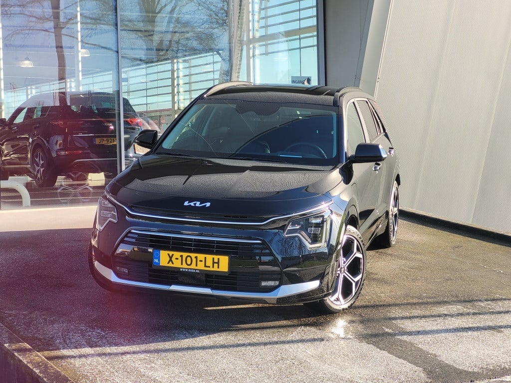 Kia Niro 1.6 gdi phev launch edition
