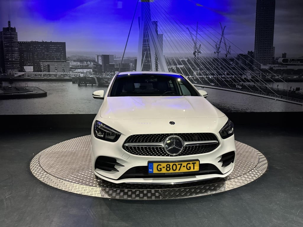 Mercedes-Benz B-Klasse 200 business solution amg