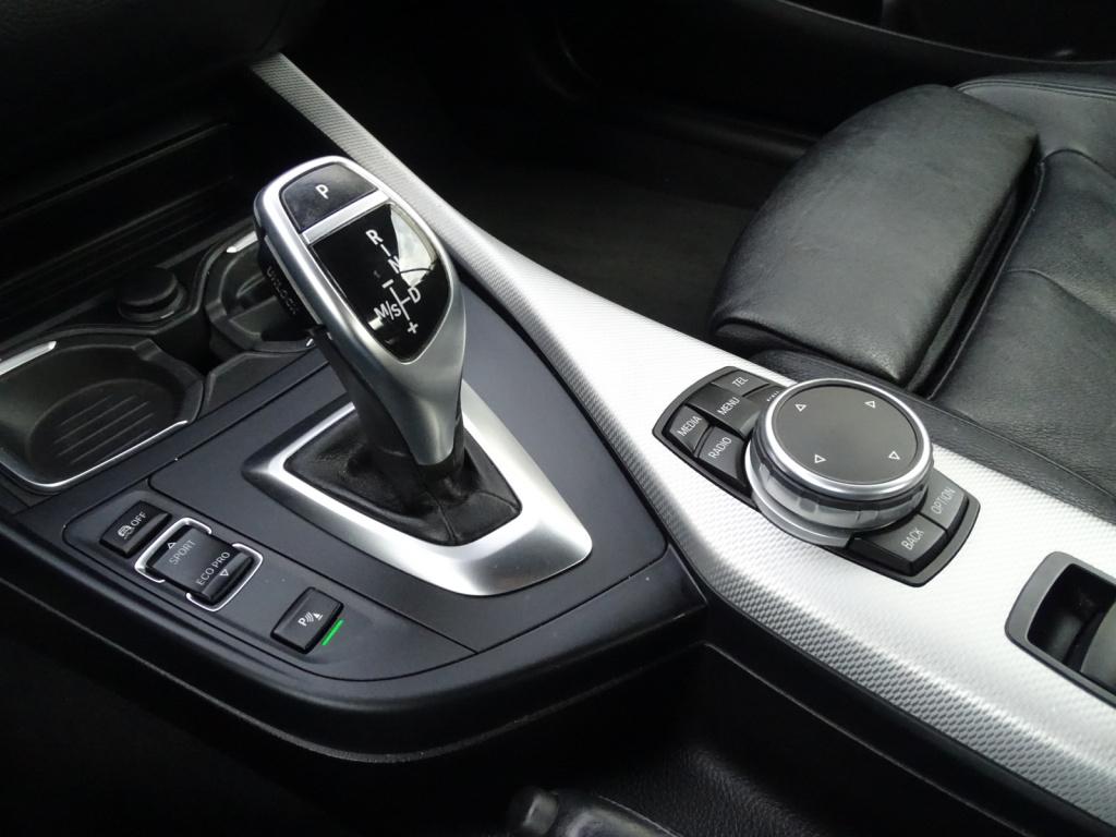 BMW 2-serie cabrio m235i high executive