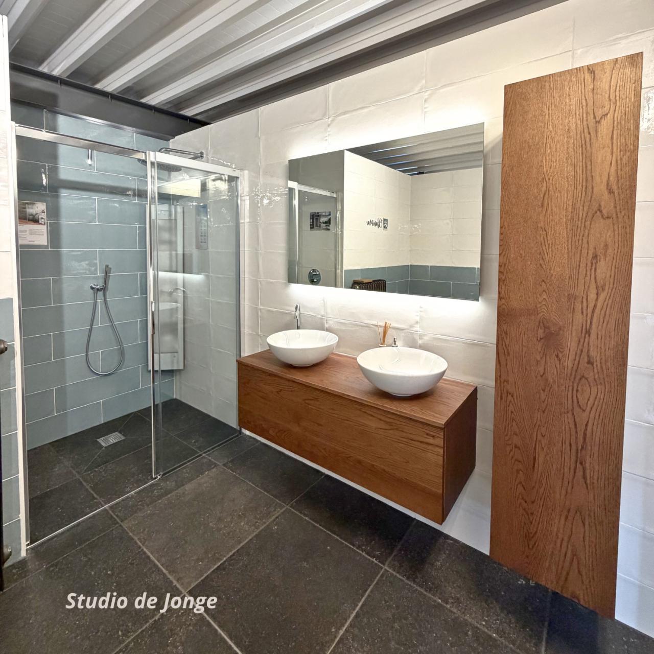 Luxe Showroom Badkamer – verschillende onderdelen voordelig beschikbaar!
