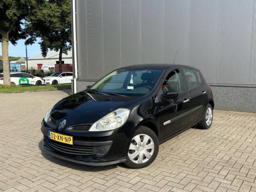 Renault Clio 1.2-16V Rip Curl Vol Jaar Apk