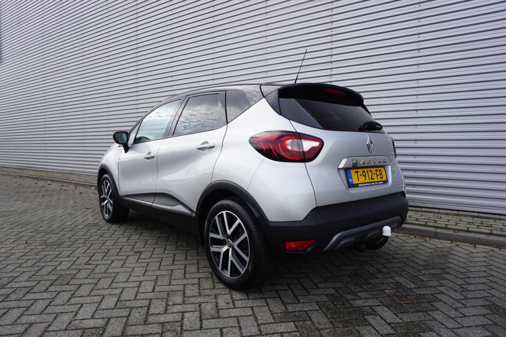 Renault Captur 1.3 tce version s automaat - airco / navi / cruise / camera 