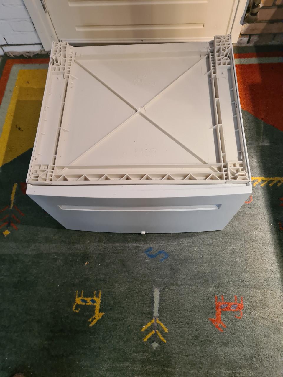 Wasmachine onderzet bak