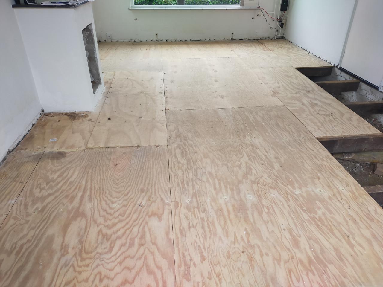 Sloophout underlayment platen van vloer .