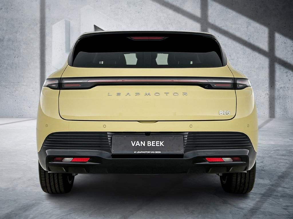 Leapmotor Onbekend b05 promax design 67.1 kwh | voorraad ! | panoramadak | 