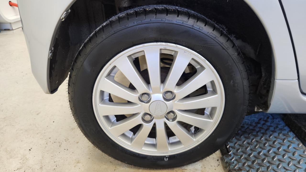 Zuinige 5drs DAIHATSU CUORE 1.0 vvti Premium Uitvoering / NL AUTO / NAP /