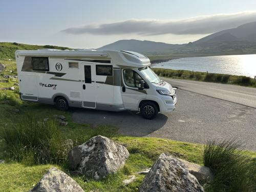 Huur onze luxe campers en trek er op uit!