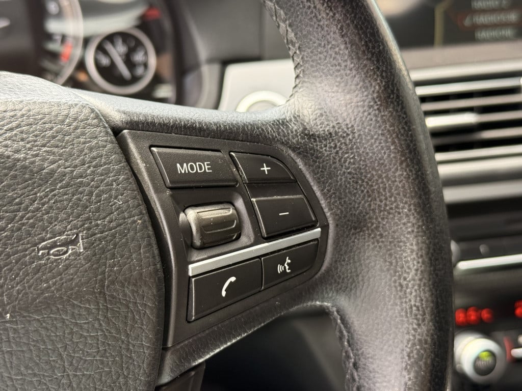 BMW 5 Serie 523i executive | leder | cruise | navi | parkeersensoren v+a |