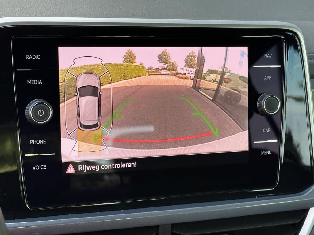 Volkswagen T-roc 1.5 tsi 150pk dsg style | camera | dode hoek | carplay | k