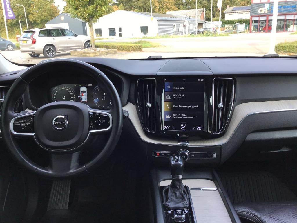 Volvo XC60 t5 254pk awd inscription| panodak| adap.criose| luchtvering| tre