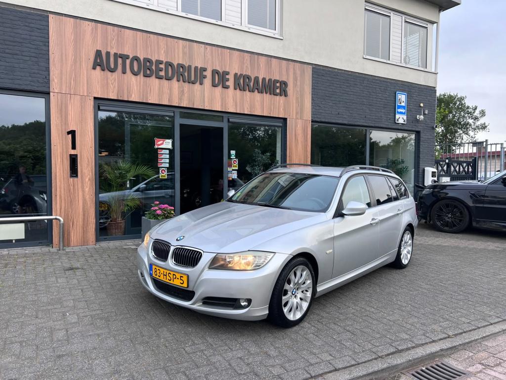 BMW 3-serie touring 318i business line
