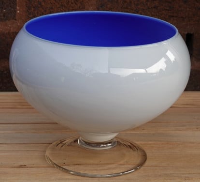 Grote Arti Cristal Vetro, (planten)pot op voet, pastelblauw