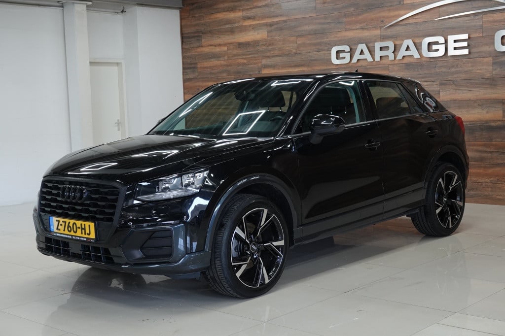Audi Q2 30 tfsi | stoelverw. | leder | pdc |