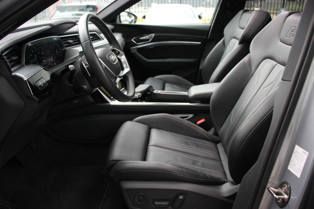 Audi E-tron 50 quattro s edition 71 kwh | s-line | leder | pano. dak | trek