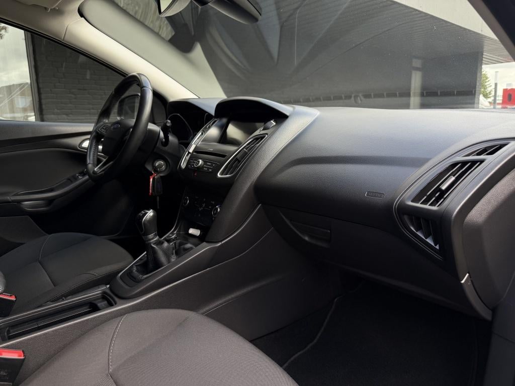 Ford Focus 1.0 trend - apple carplay / android auto - 71.000km! -