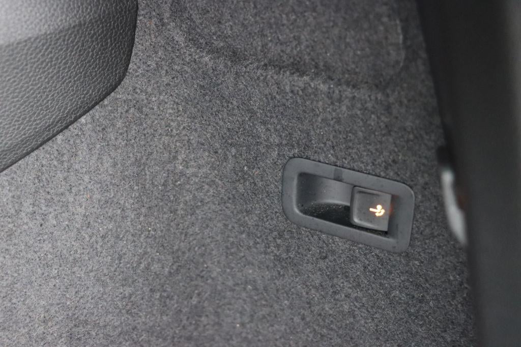 Skoda Karoq 1.5 tsi act sportline business