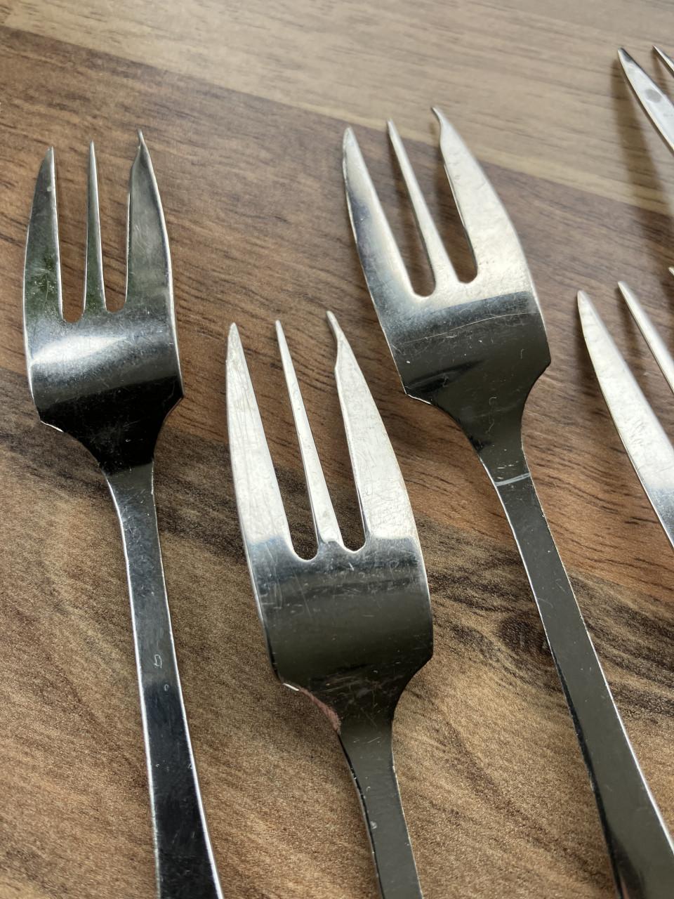 Gebaksvorkjes / vleesvorkjes 6st – ajour model jaren ‘50