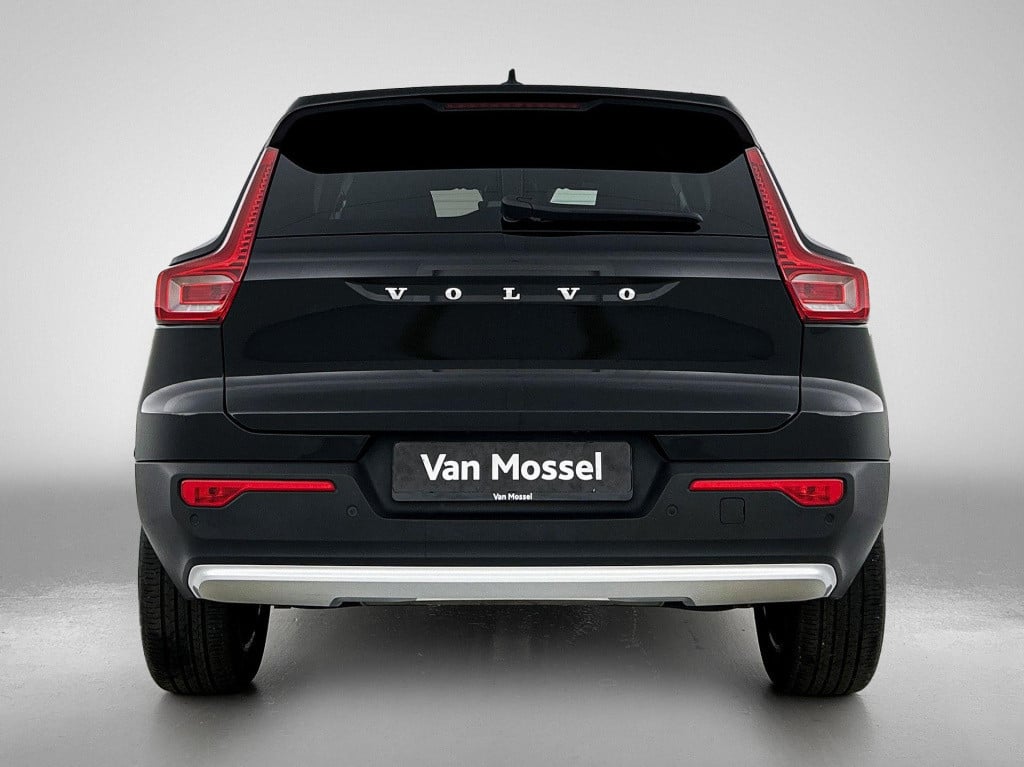 Volvo XC40 1.5 t2 core | lmv | parker sensoren | cruise control | navigatie