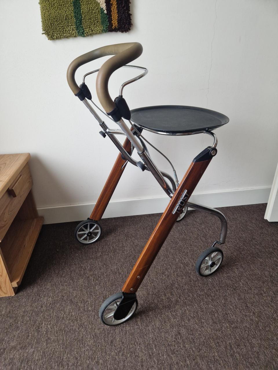 Rollators (binnenrollator en buitenrollator)