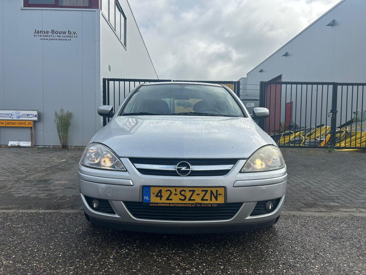 Opel Corsa 1.2-16V Silverline Airco/LM Velgen/Multifunctioneel Stuur