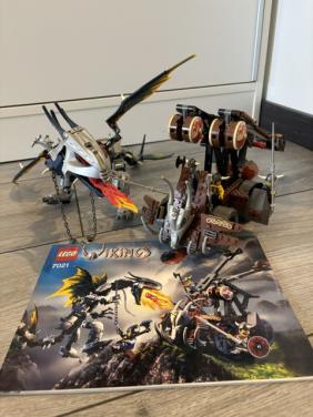 Lego 7021 Viking dubbele katapult tegen draak