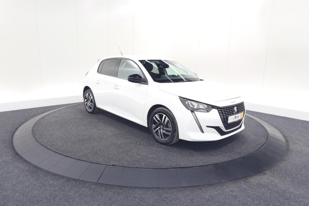 Peugeot 208 puretech 100 allure pack | camera | apple carplay | stoelverwar