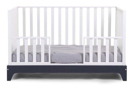 Childhome wit/navy meegroeibed (70x140cm)