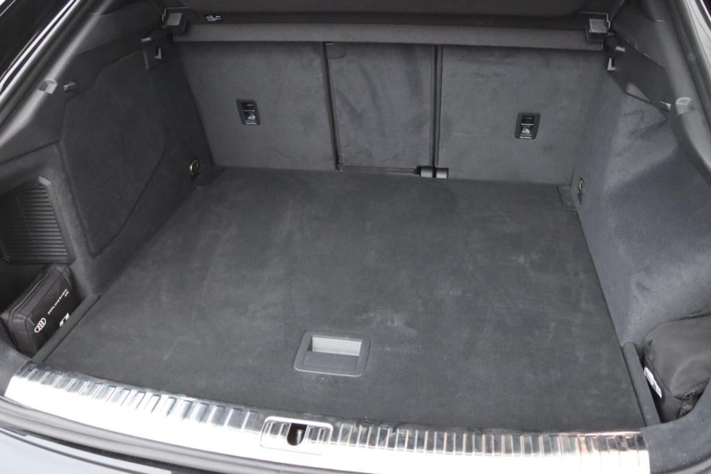 Audi Q3 sportback 45 tfsi e s edition 245pk s-tronic | soh 90,8% |